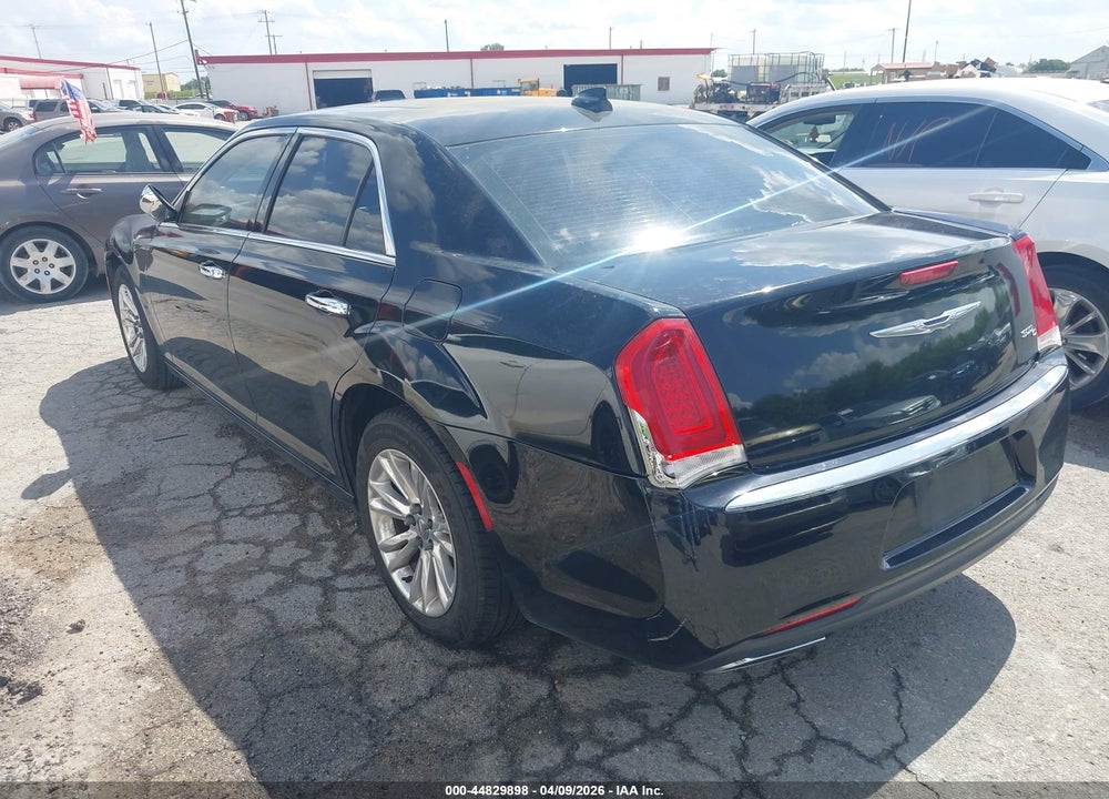 2016 CHRYSLER 300C VIN: 2C3CCAEG0GH333969
