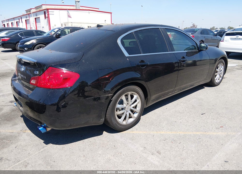 2007 INFINITI G35 JOURNEY VIN: JNKBV61E77M729945