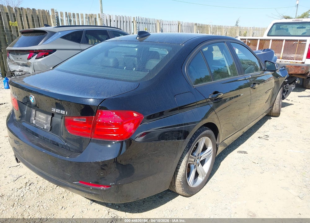 2013 BMW 328I XDRIVE VIN: WBA3B5G51DNS05743