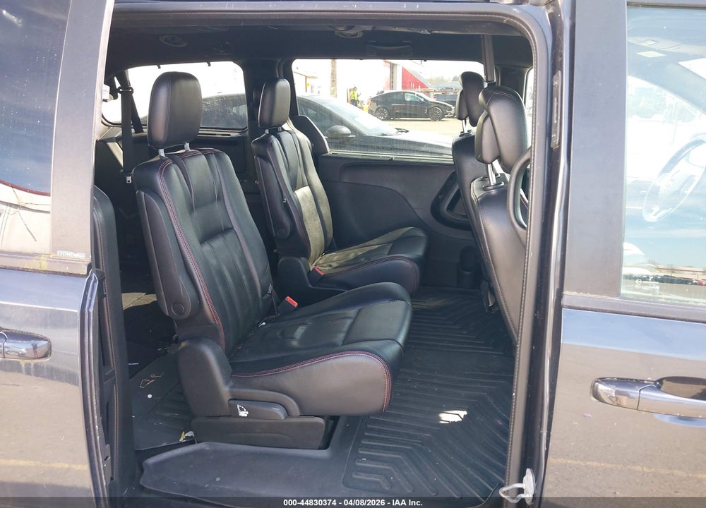 2013 DODGE GRAND CARAVAN R/T VIN: 2C4RDGEG7DR643483