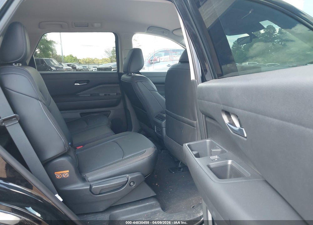 2026 NISSAN PATHFINDER SL VIN: 5N1DR3CS2TC218476