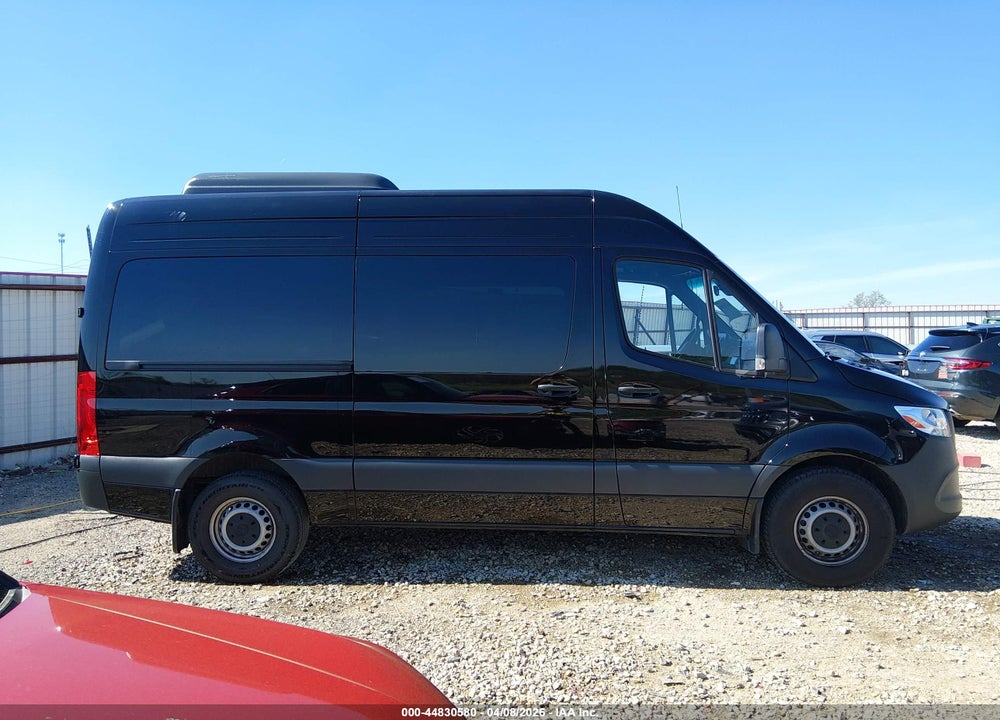 2024 MERCEDES-BENZ SPRINTER 2500 STANDARD ROOF 4-CYL DIESEL VIN: W1Z4KFHY3RP719585