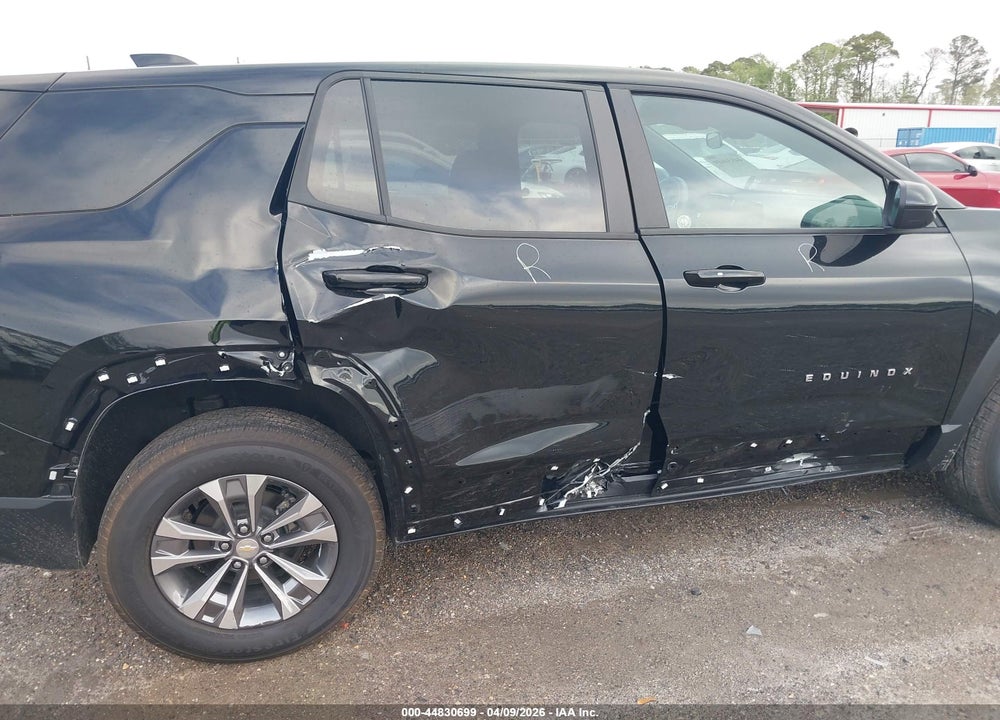 2026 CHEVROLET EQUINOX FWD LT VIN: 3GNAXHEGXTL322891
