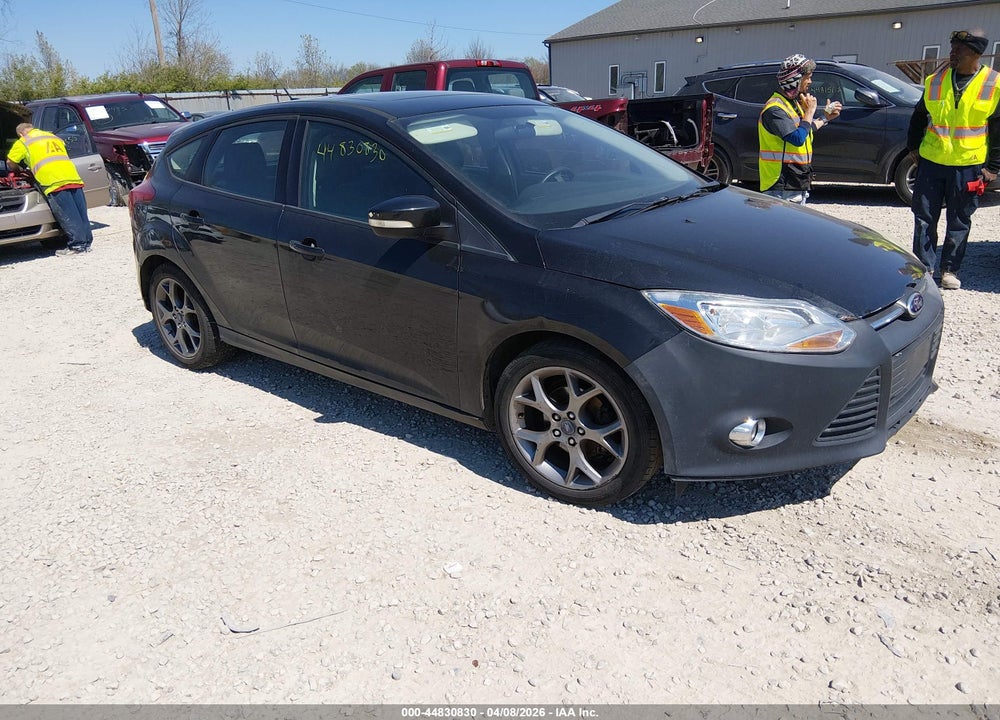 2014 FORD FOCUS SE VIN: 1FADP3K24EL167180