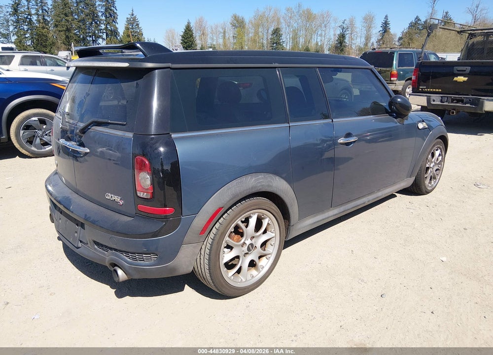 2009 MINI COOPER S CLUBMAN VIN: WMWMM33519TP92070