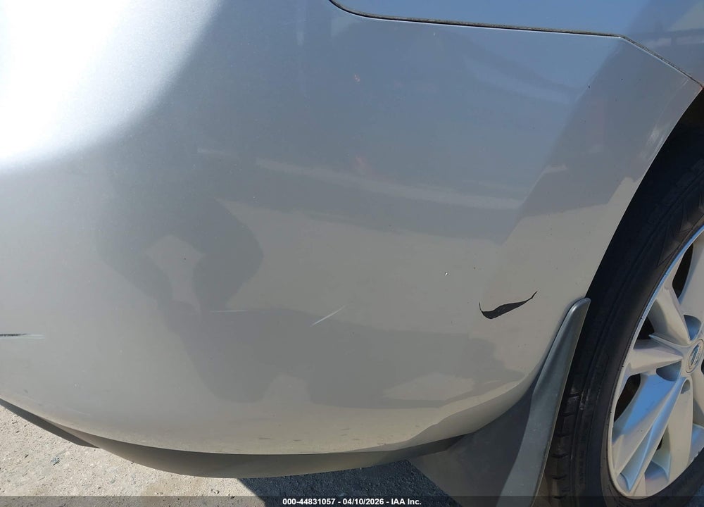 2015 NISSAN ROGUE SELECT S VIN: JN8AS5MV8FW262411