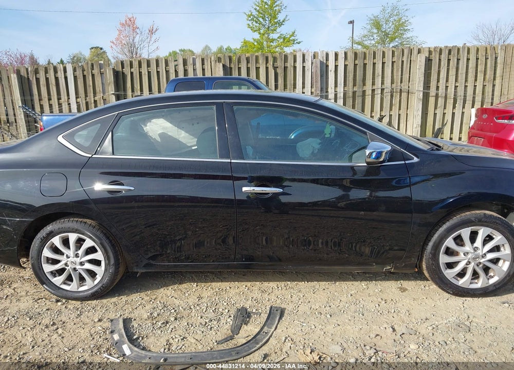 2019 NISSAN SENTRA SV VIN: 3N1AB7AP4KY411822