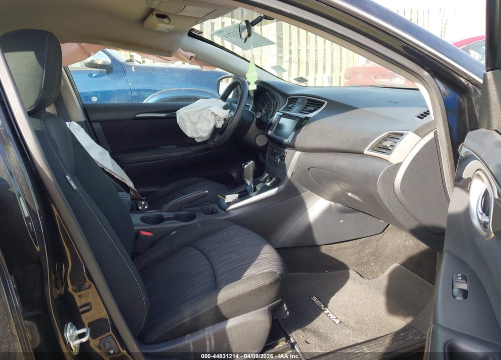 2019 NISSAN SENTRA SV VIN: 3N1AB7AP4KY411822