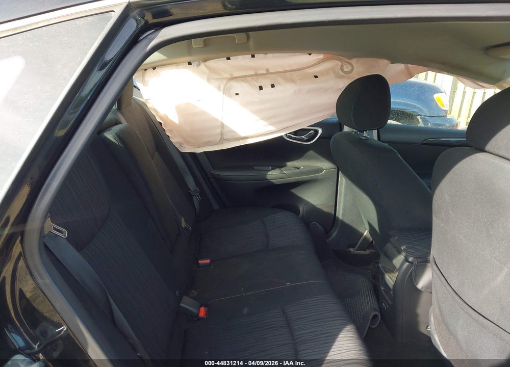 2019 NISSAN SENTRA SV VIN: 3N1AB7AP4KY411822