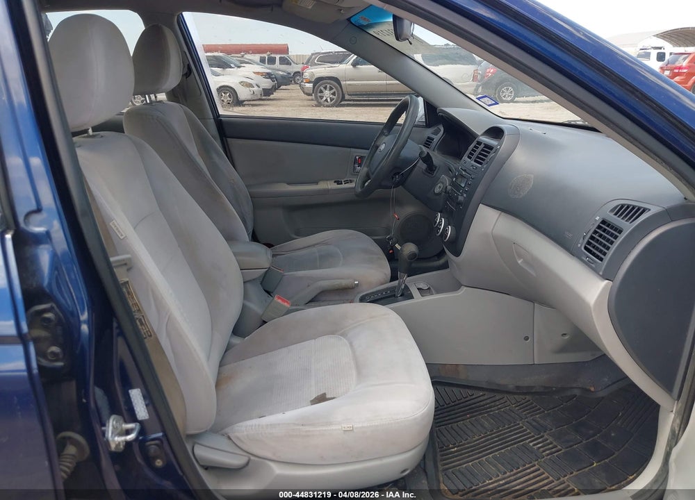 2008 KIA SPECTRA EX VIN: KNAFE121485497881