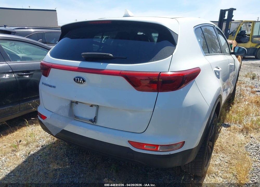 2019 KIA SPORTAGE LX VIN: KNDPM3AC3K7619635