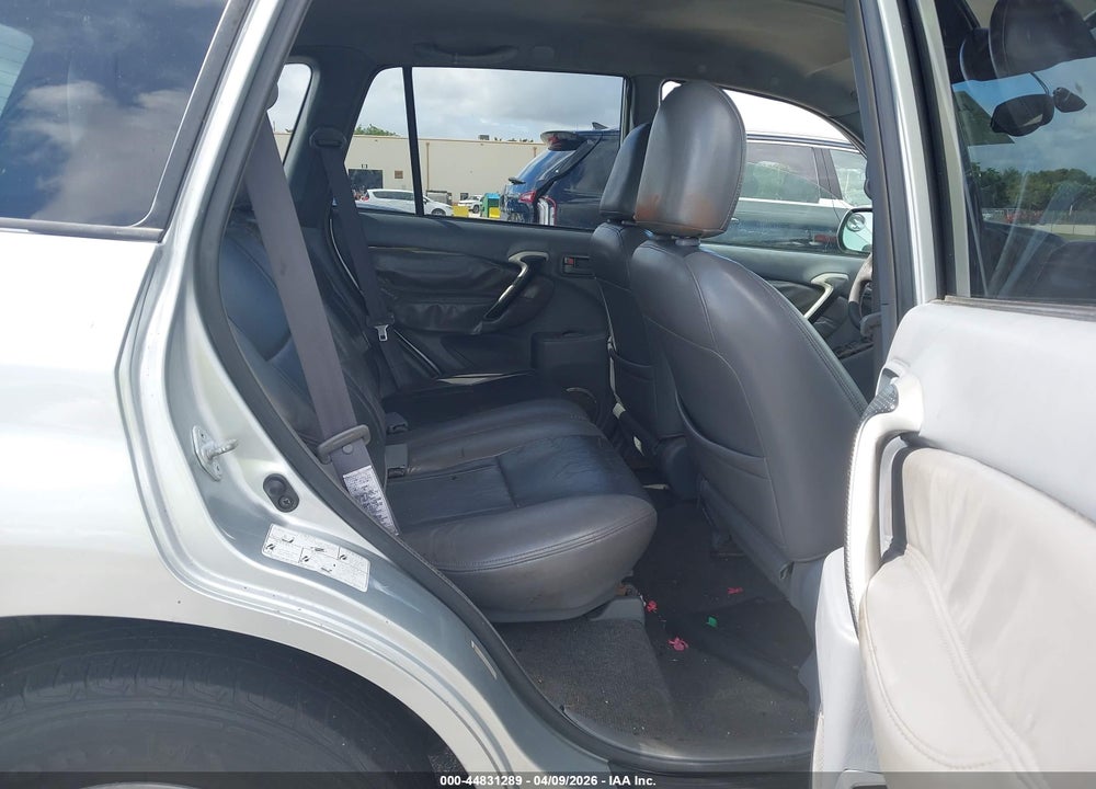 2002 TOYOTA RAV4 VIN: JTEGH20V626008422