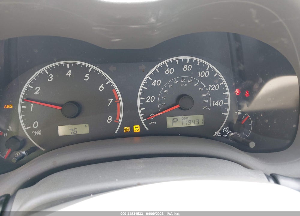 2010 TOYOTA COROLLA LE VIN: 1NXBU4EE7AZ303064