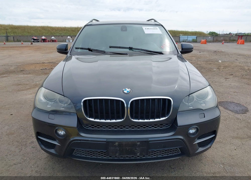 2013 BMW X5 XDRIVE35I/XDRIVE35I PREMIUM/XDRIVE35I SPORT ACTIVITY VIN: 5UXZV4C56D0E00725