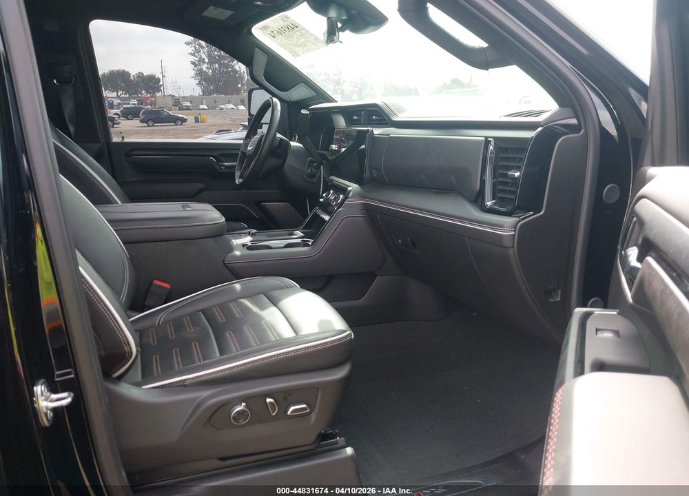 2025 GMC SIERRA 2500HD 4WD  STANDARD BED AT4X VIN: 1GT4UZEY2SF270887