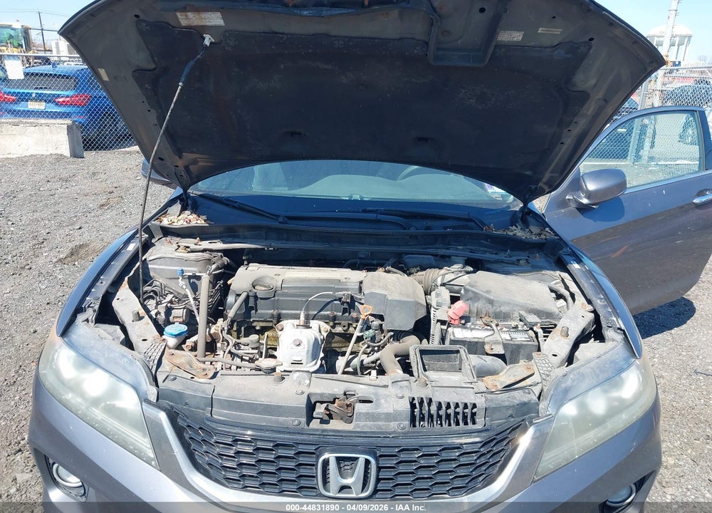 2013 HONDA ACCORD EX VIN: 1HGCT1B76DA004334