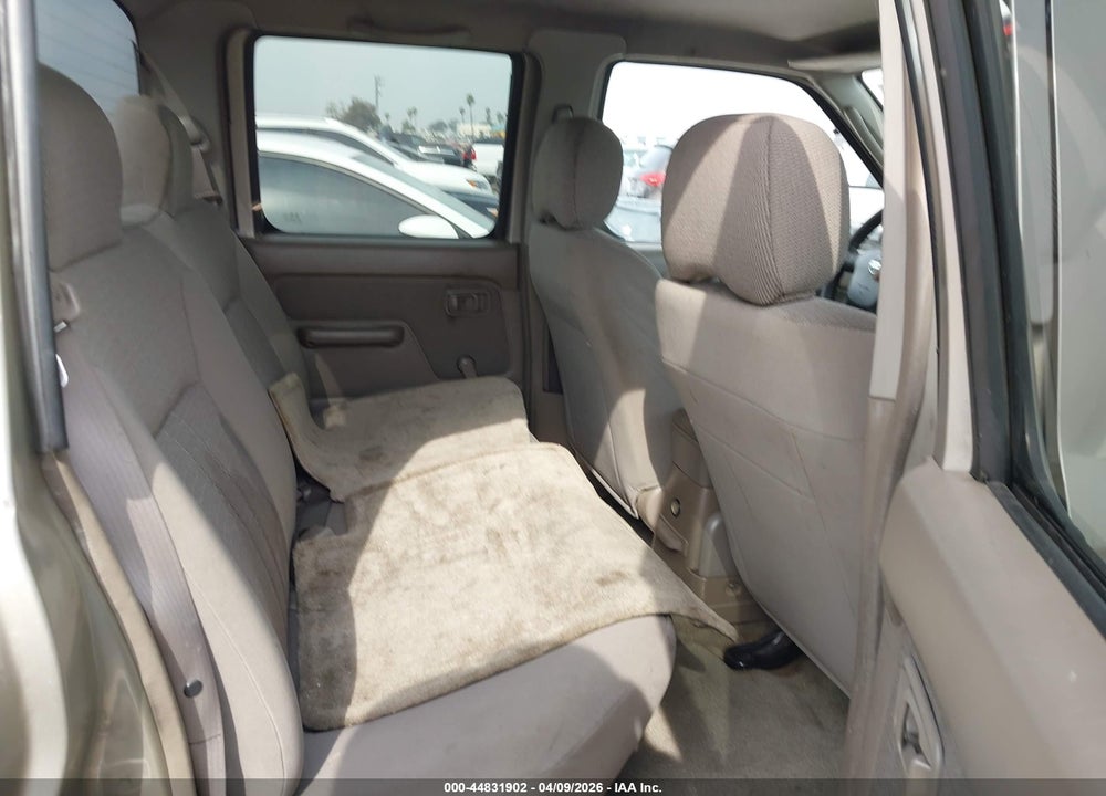2002 NISSAN FRONTIER XE-V6 VIN: 1N6ED29XX2C385491
