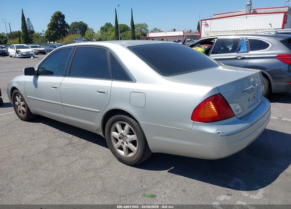 2001 TOYOTA AVALON XLS VIN: 4T1BF28B51U178145