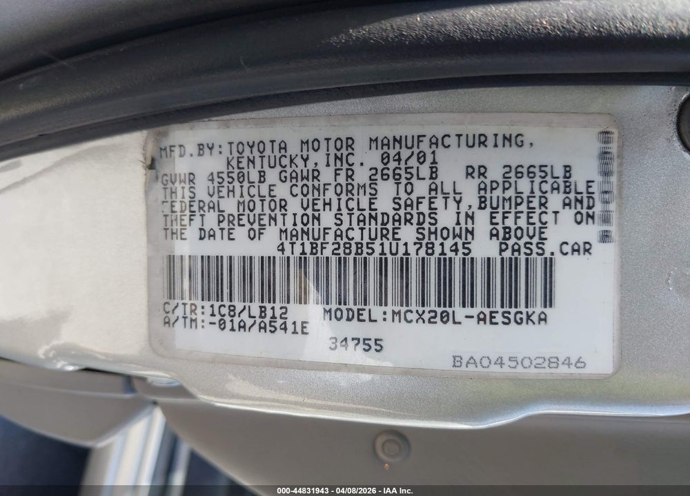 2001 TOYOTA AVALON XLS VIN: 4T1BF28B51U178145