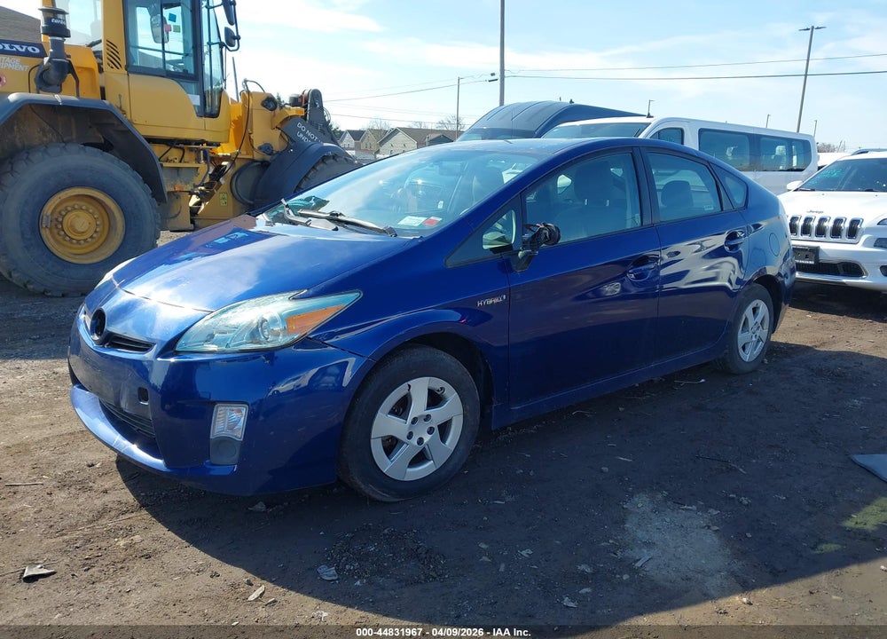 2011 TOYOTA PRIUS TWO VIN: JTDKN3DU9B1364262