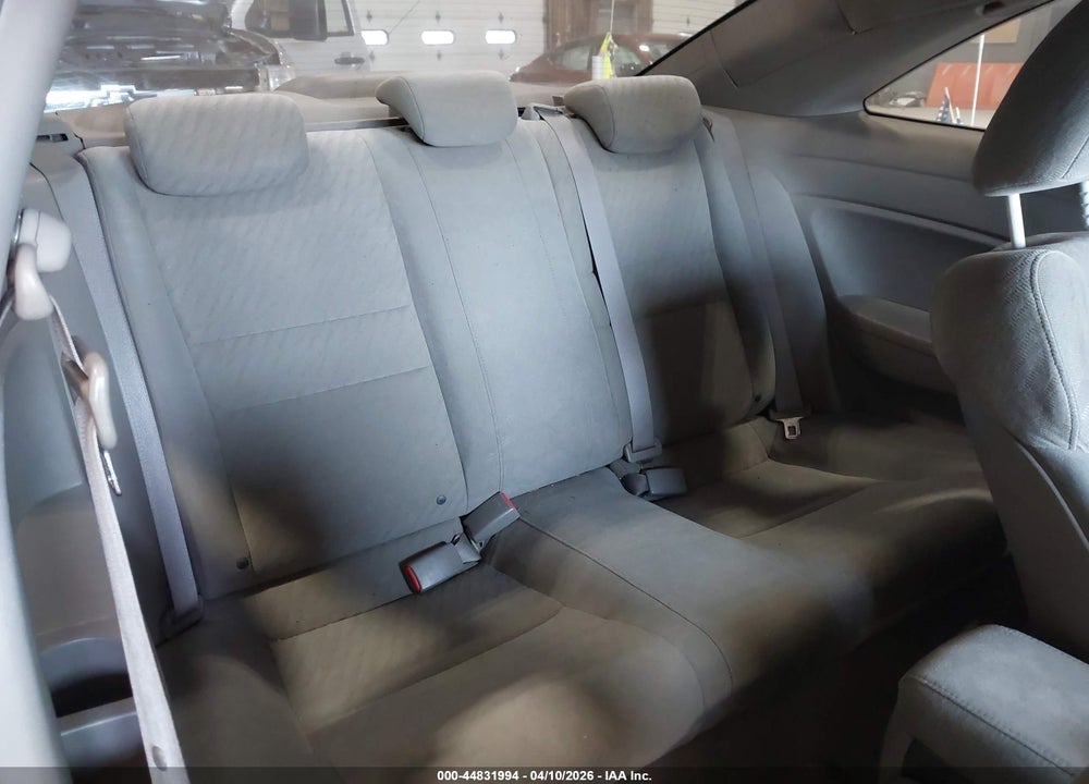 2009 HONDA CIVIC LX VIN: 2HGFG12629H542787