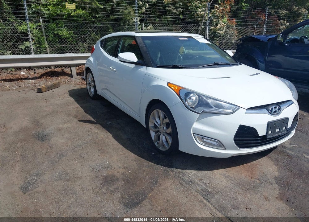 2013 HYUNDAI VELOSTER BASE W/BLACK VIN: KMHTC6AD8DU169394