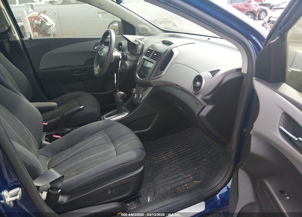 2014 CHEVROLET SONIC LT VIN: 1G1JC5SH1E4102072