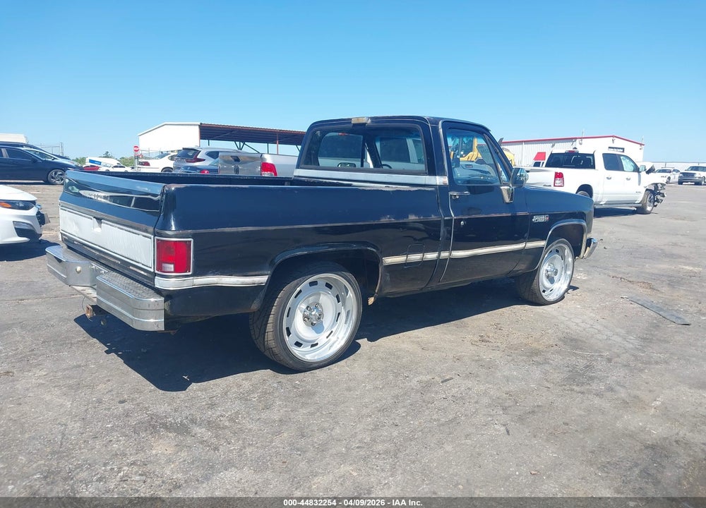 1987 GMC R15 CONVENTIONAL R1500 VIN: 1GTDR14K8HS531309