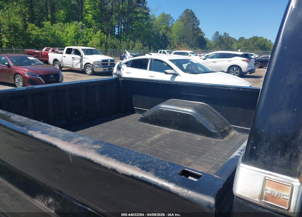 1987 GMC R15 CONVENTIONAL R1500 VIN: 1GTDR14K8HS531309