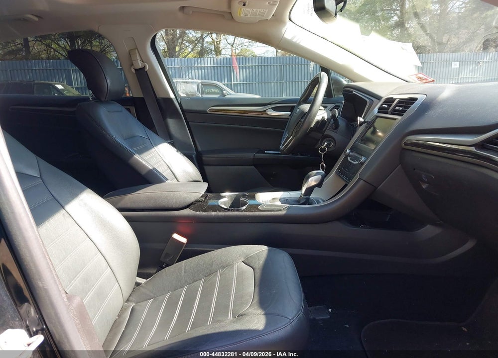 2014 FORD FUSION SE VIN: 3FA6P0H90ER205999