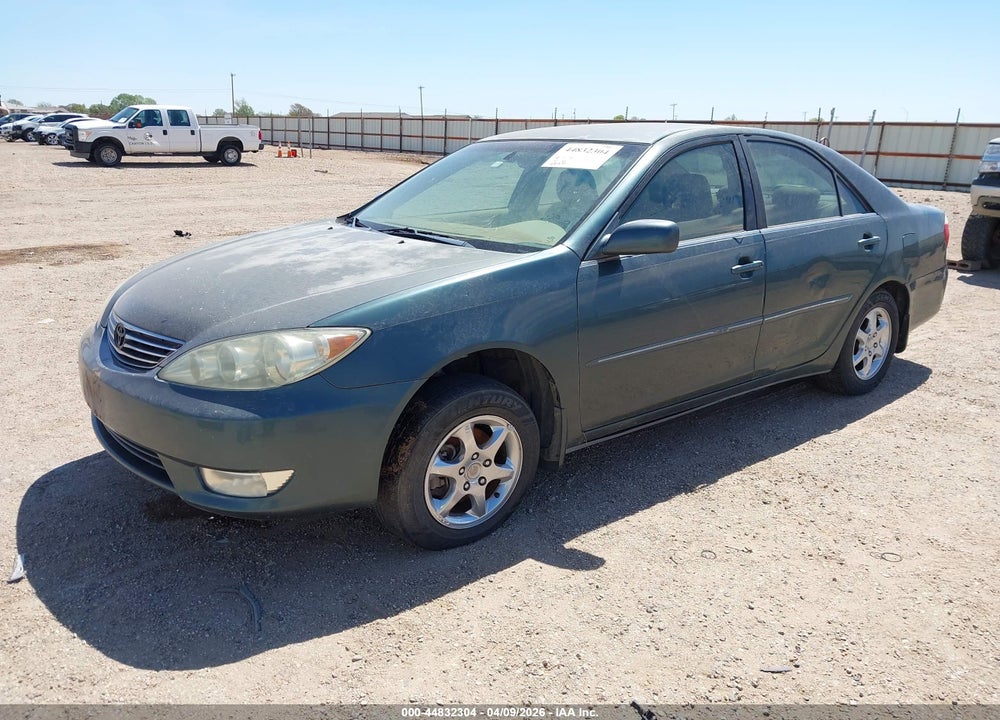 2005 TOYOTA CAMRY XLE VIN: 4T1BE30K75U082804