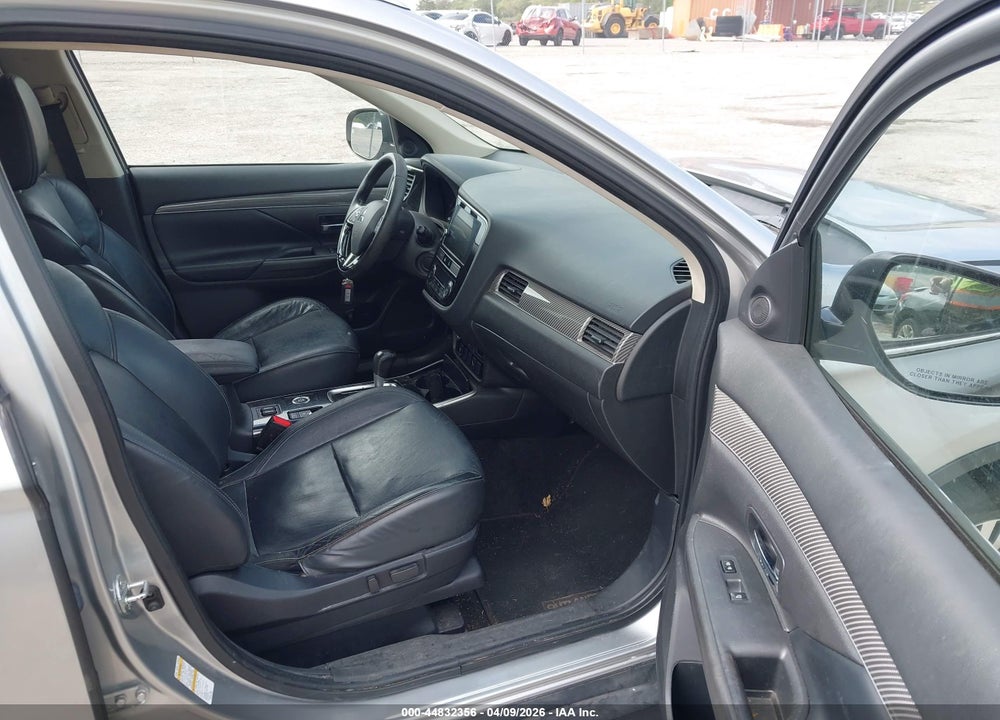 2019 MITSUBISHI OUTLANDER SEL VIN: JA4AZ3A38KJ001425