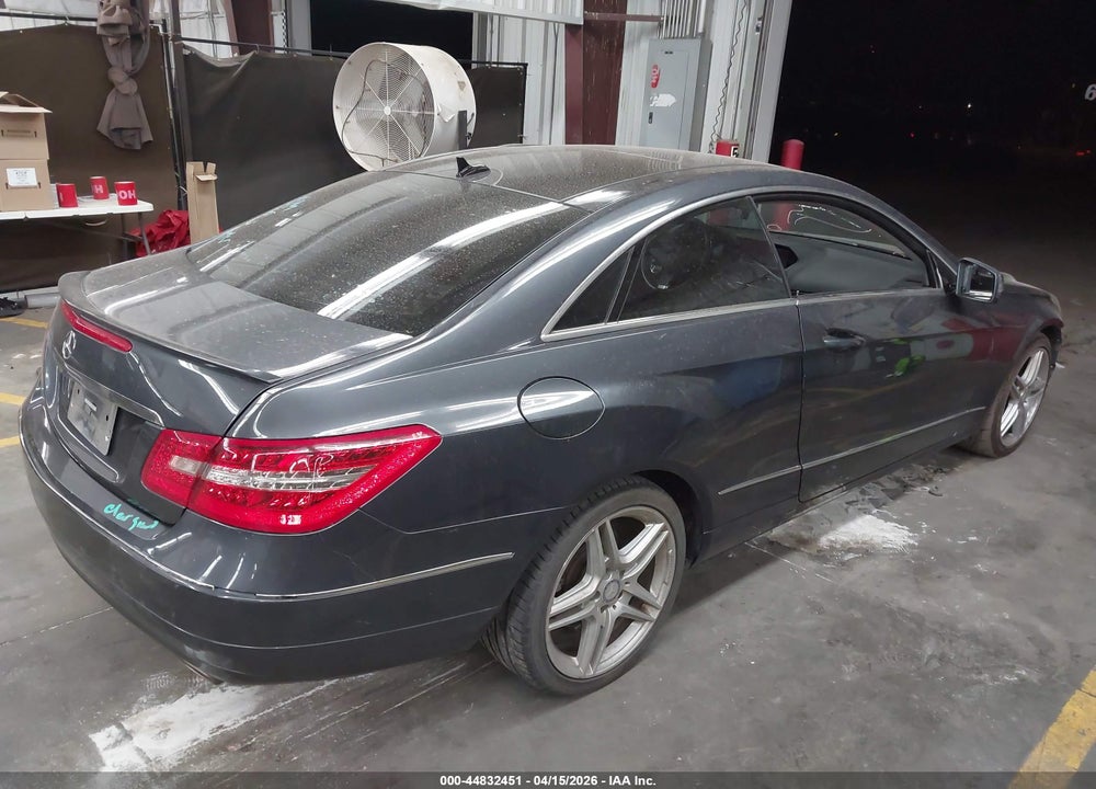 2011 MERCEDES-BENZ E 350 VIN: WDDKJ5GB2BF078912