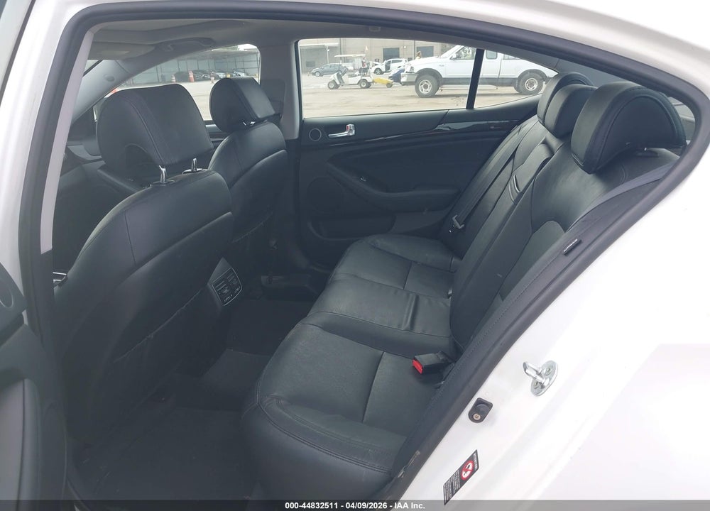 2015 KIA CADENZA PREMIUM VIN: KNALN4D77F5196718