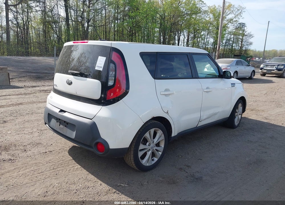 2015 KIA SOUL + VIN: KNDJP3A51F7154521