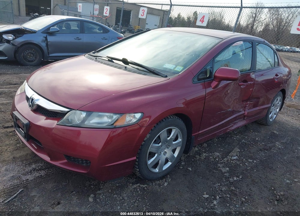 2010 HONDA CIVIC LX VIN: 19XFA1F53AE042400