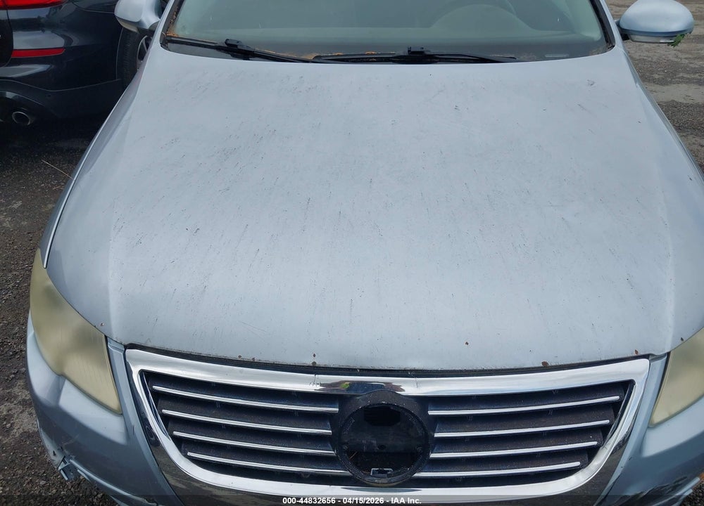 2008 VOLKSWAGEN PASSAT TURBO VIN: WVWJK73C48E095187