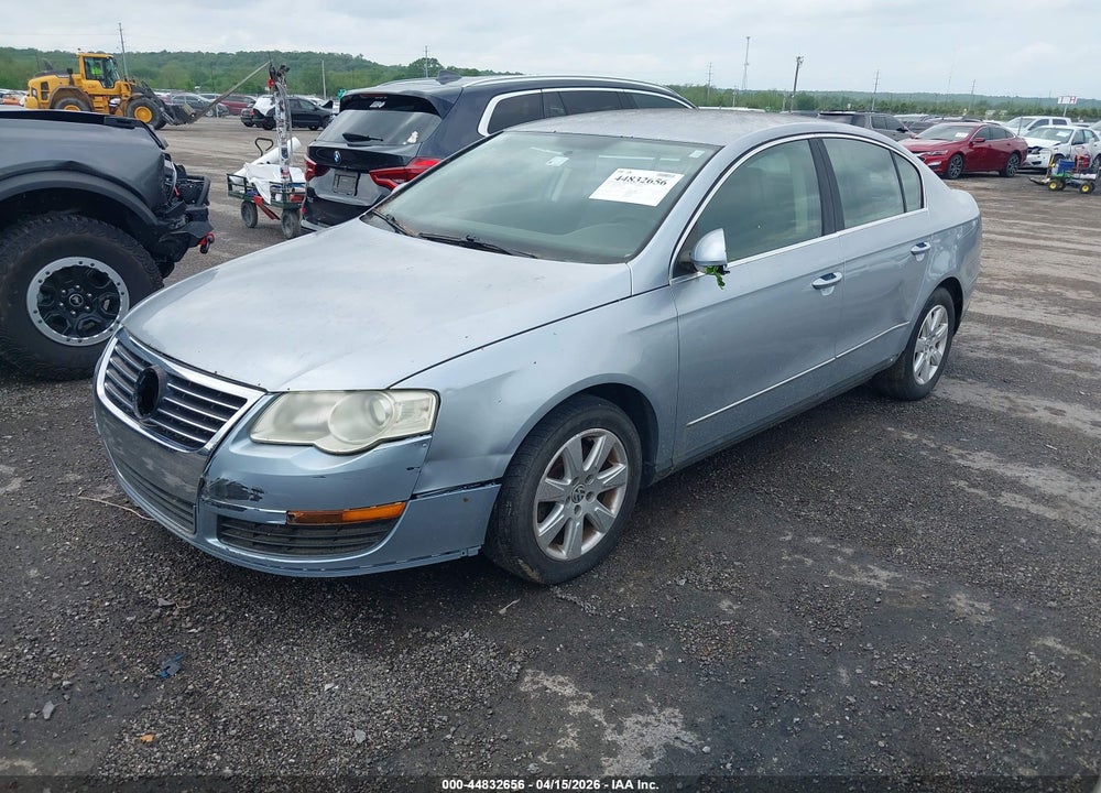 2008 VOLKSWAGEN PASSAT TURBO VIN: WVWJK73C48E095187