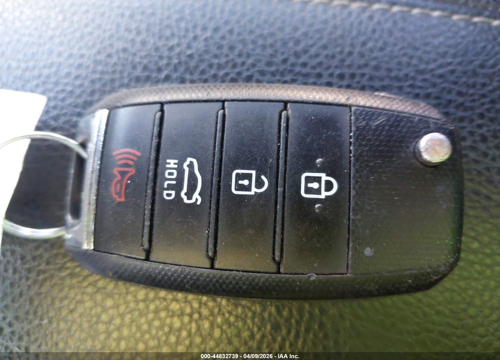 2018 KIA RIO S VIN: 3KPA24AB1JE113650