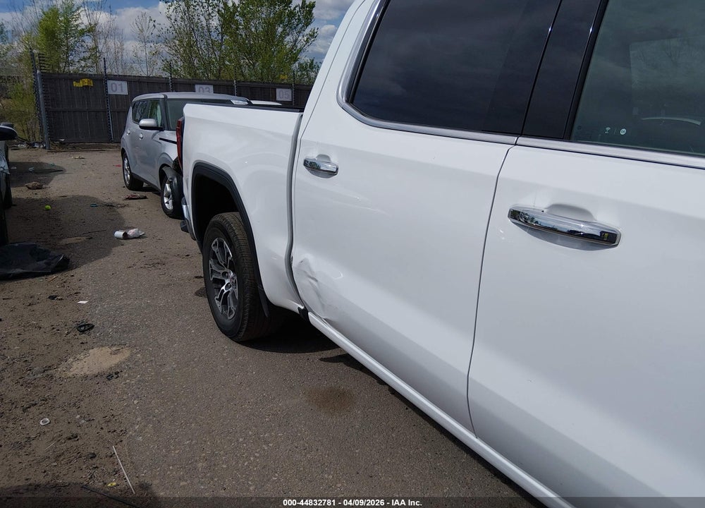 2025 GMC SIERRA 1500 2WD  SHORT BOX SLT VIN: 1GTPHDED4SZ116472