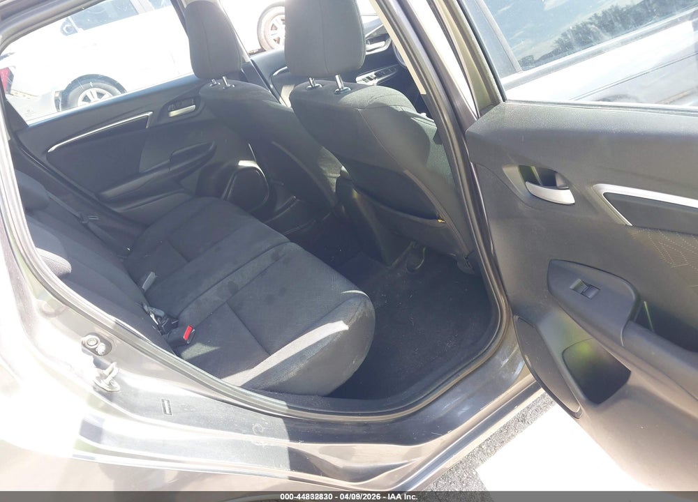 2015 HONDA FIT EX/EX-L VIN: 3HGGK5H86FM763700