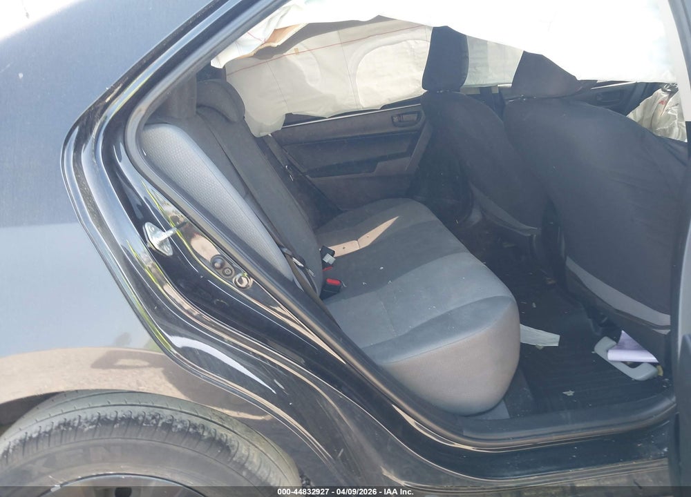 2015 TOYOTA COROLLA L VIN: 5YFBURHE3FP221866