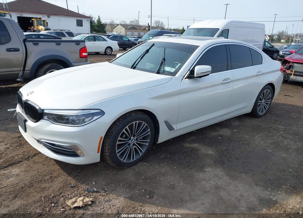 2017 BMW 540I XDRIVE VIN: WBAJE7C34HG887879