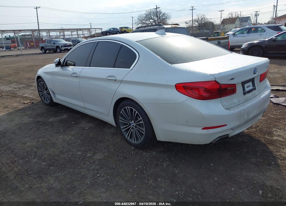 2017 BMW 540I XDRIVE VIN: WBAJE7C34HG887879