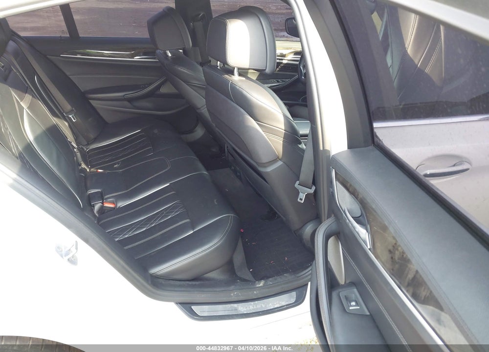 2017 BMW 540I XDRIVE VIN: WBAJE7C34HG887879