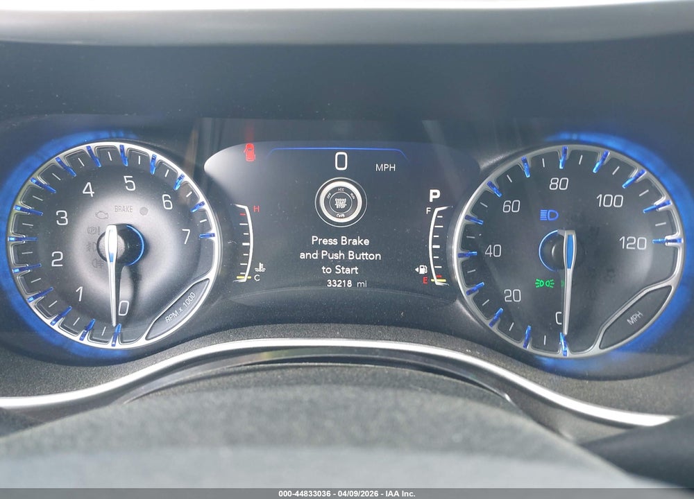 2024 CHRYSLER PACIFICA TOURING L VIN: 2C4RC1BG2RR122750