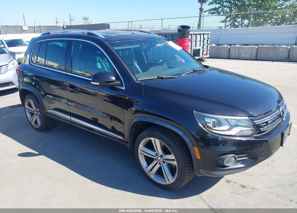 2015 VOLKSWAGEN TIGUAN R-LINE VIN: WVGAV7AX5FW606079
