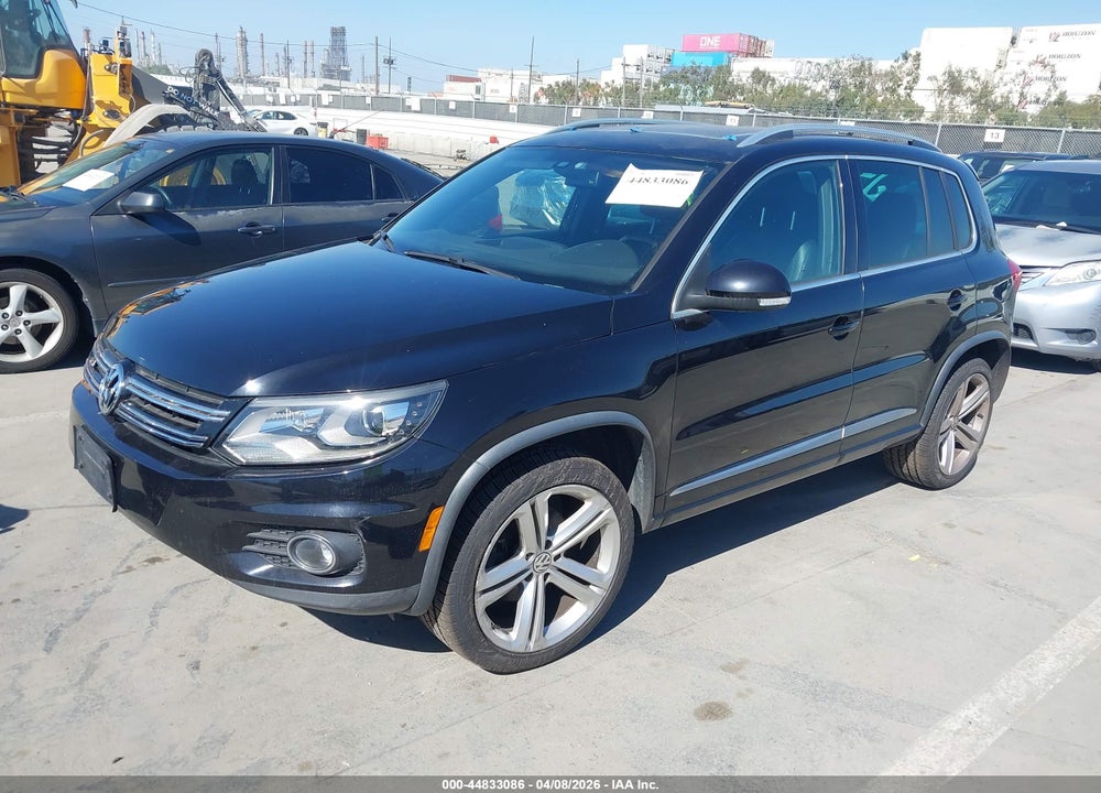 2015 VOLKSWAGEN TIGUAN R-LINE VIN: WVGAV7AX5FW606079