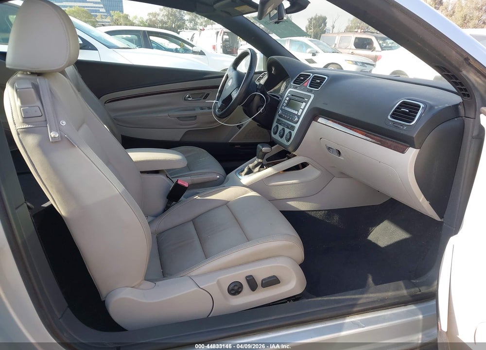 2008 VOLKSWAGEN EOS LUX VIN: WVWFA71F58V016891