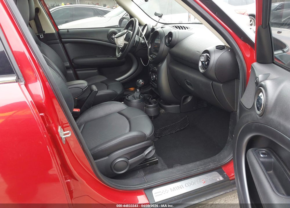 2015 MINI COUNTRYMAN COOPER S VIN: WMWZC3C50FWT06612